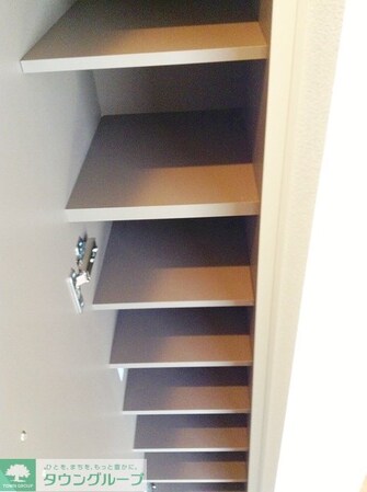 アドウビ学芸大学の物件内観写真